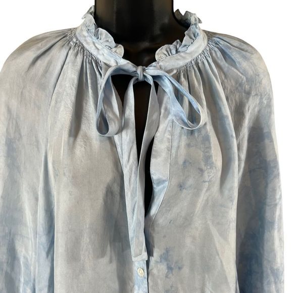 Elizabeth and James Light Blue Blouse - Picture 2 of 11